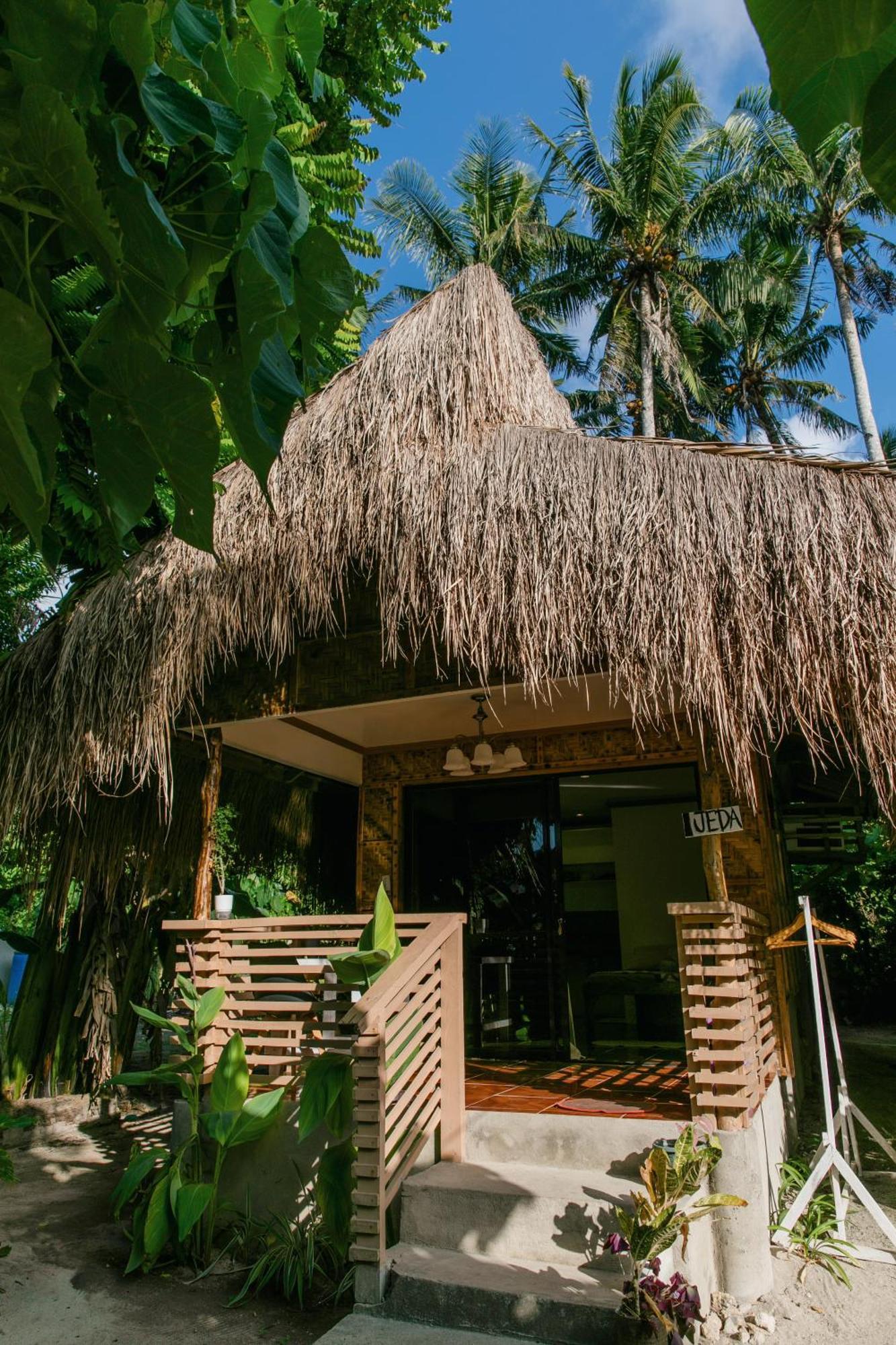Ozen Freediving Hostel เจเนอรัลลูนา ภายนอก รูปภาพ