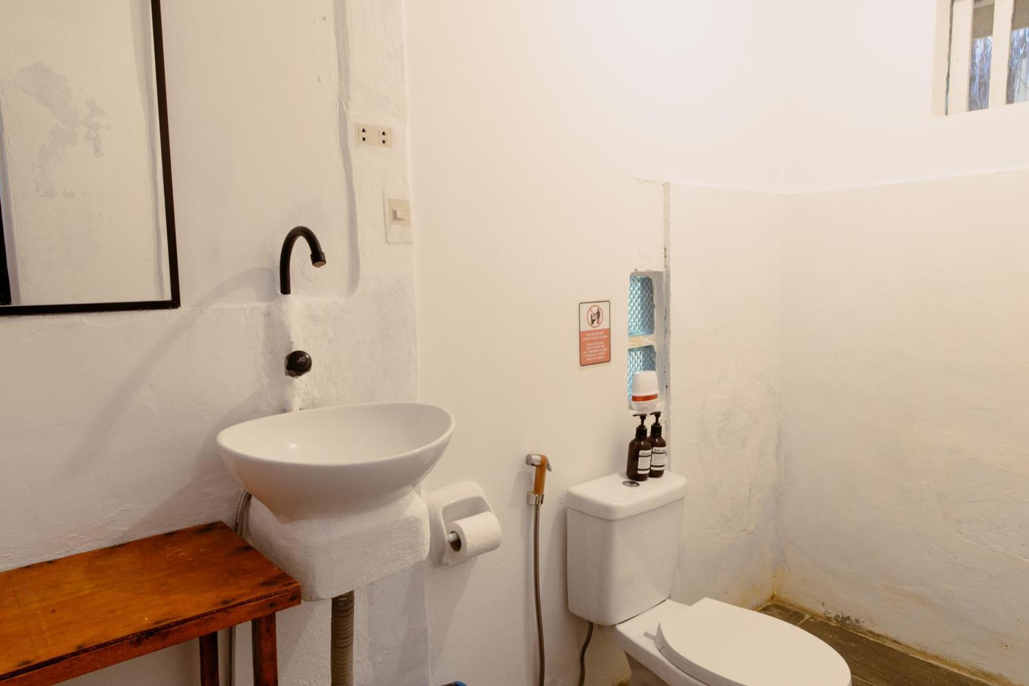 Ozen Freediving Hostel เจเนอรัลลูนา ภายนอก รูปภาพ