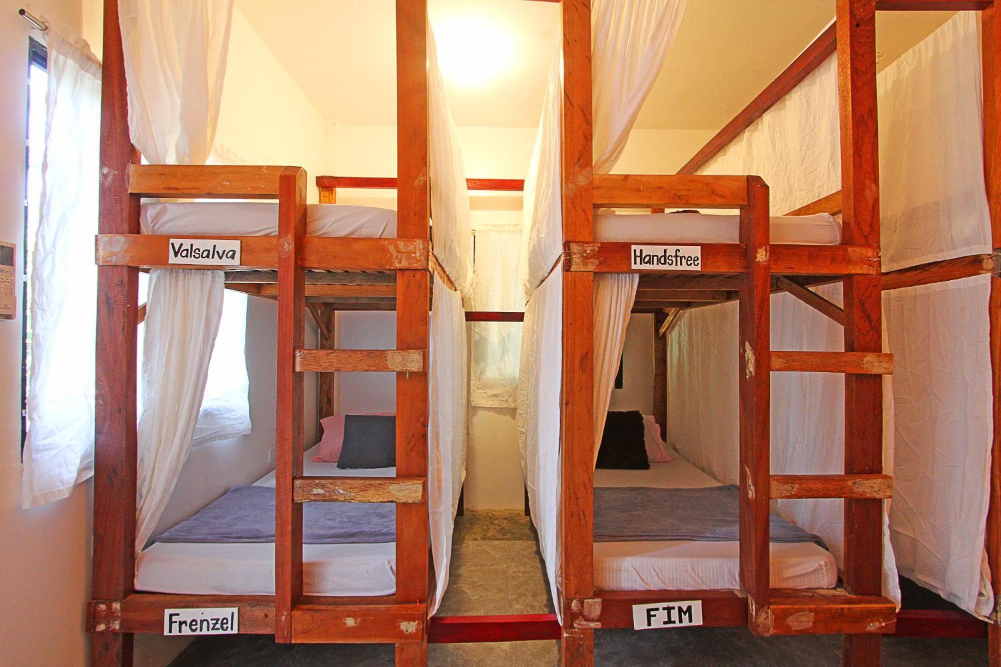 Ozen Freediving Hostel เจเนอรัลลูนา ภายนอก รูปภาพ