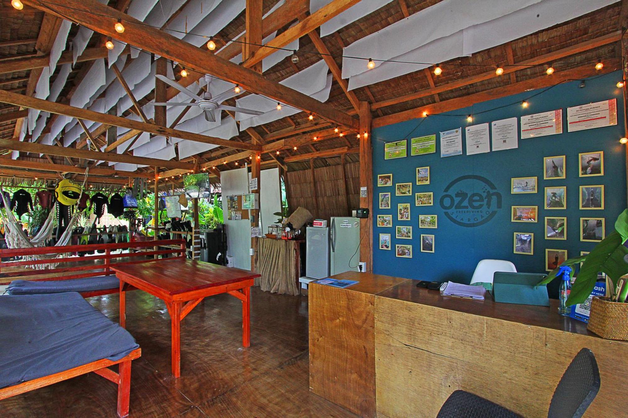 Ozen Freediving Hostel เจเนอรัลลูนา ภายนอก รูปภาพ